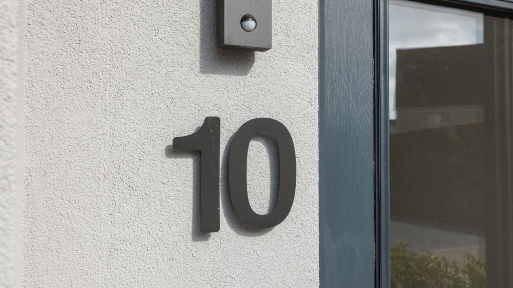 Property photo 3 of 20