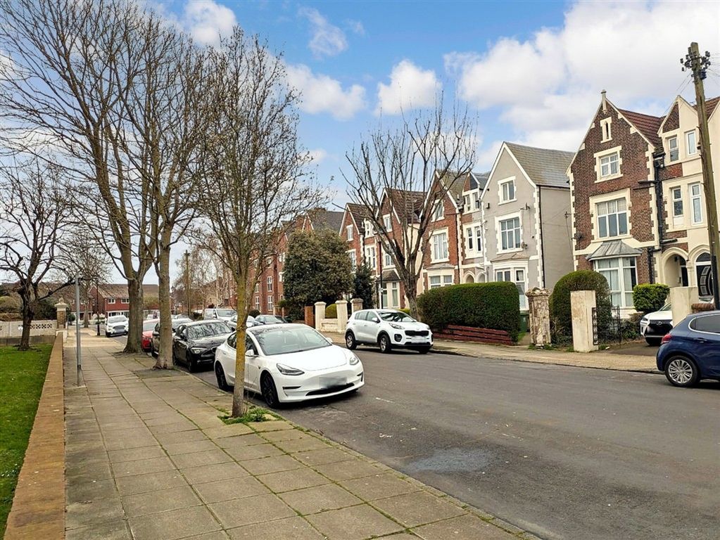 Property photo 1 of 6 Street View