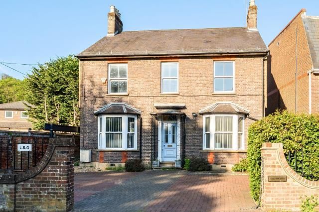 Property photo 1 of 15 External