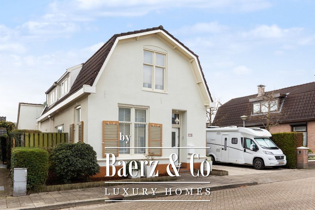 Property photo 1 of 53