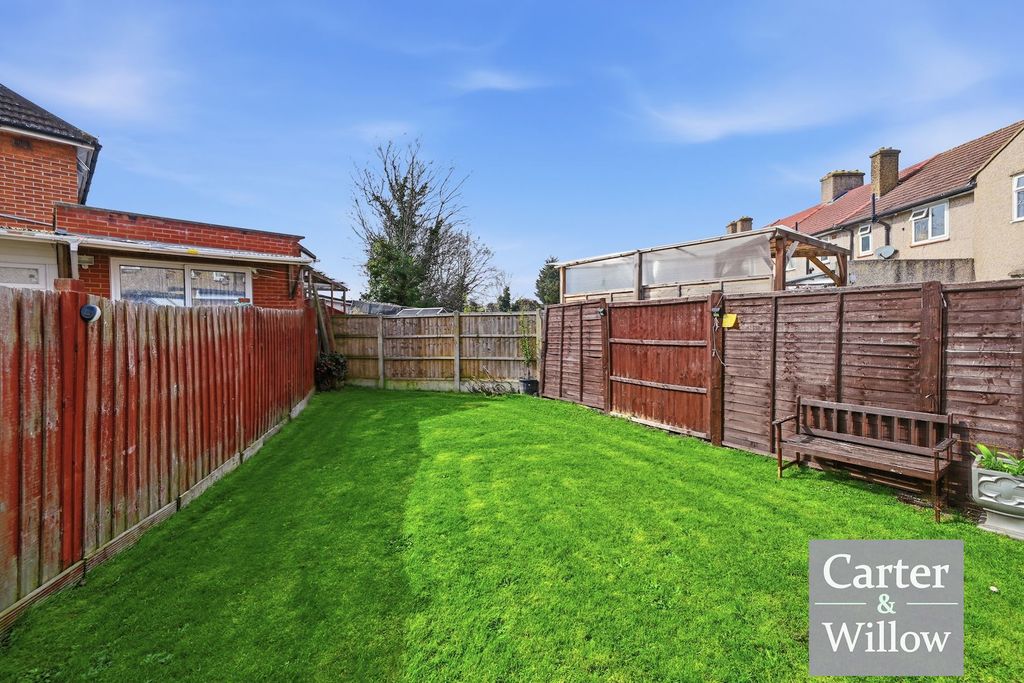 Property photo 3 of 14