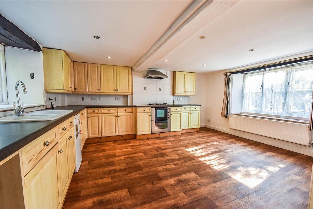 Property photo 3 of 22 Cp4_5660-2.Jpg