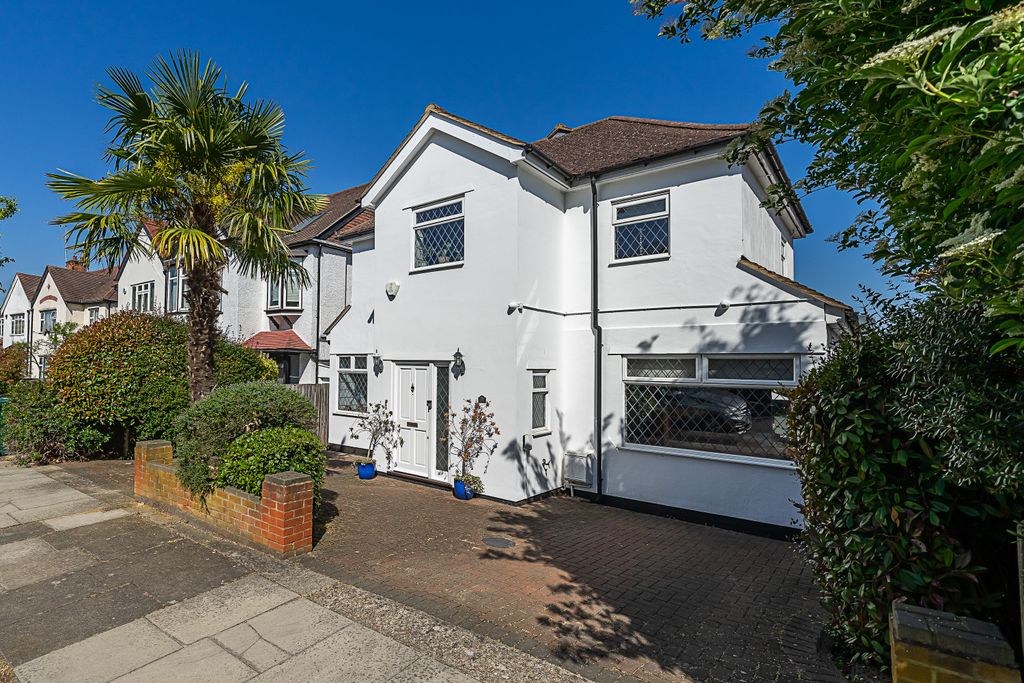 Property photo 1 of 20