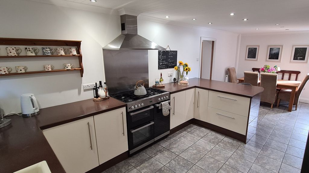 Property photo 2 of 24 Not Specified