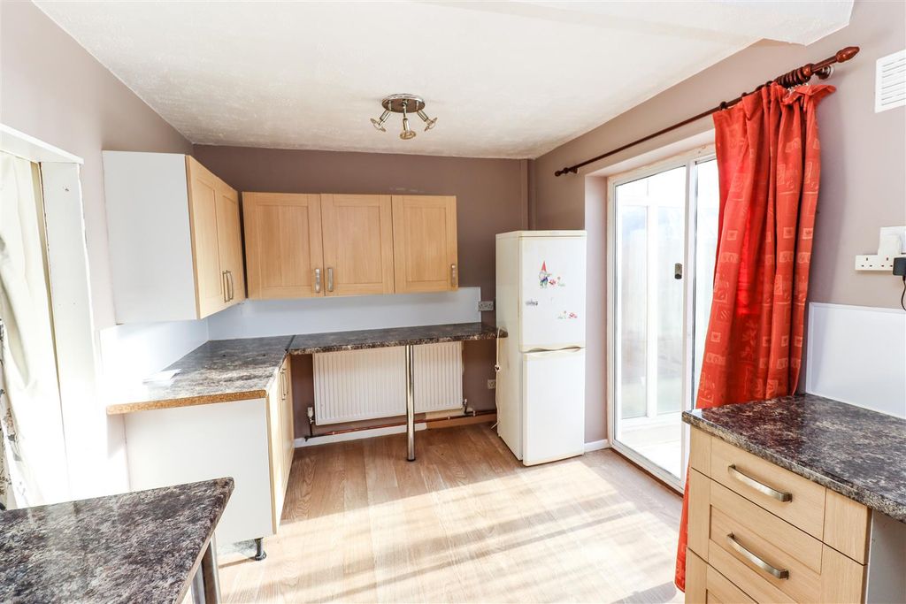 Property photo 2 of 13 Img_9518.Jpg