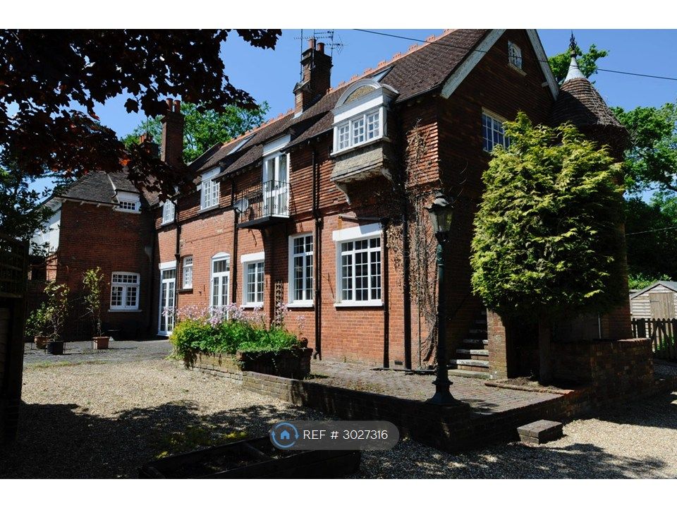 Property photo 1 of 12 Exterior And Shared Courtyard