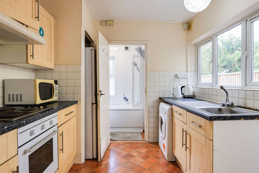 Property photo 2 of 15 Img (5).Jpg
