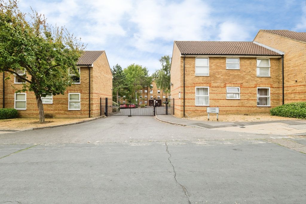 Property photo 1 of 8 Pbox-Img.Jpg
