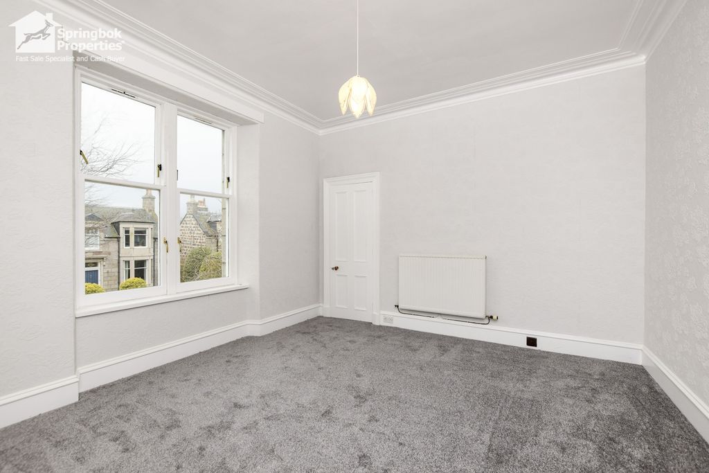 Property photo 3 of 17 Image 4