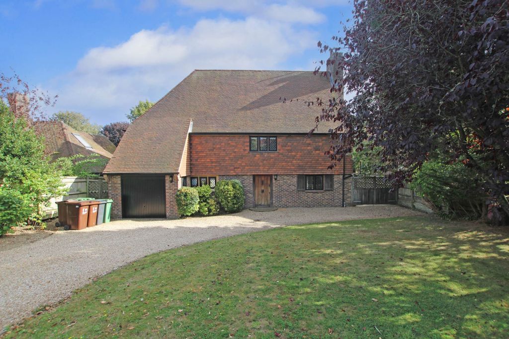 Property photo 1 of 21