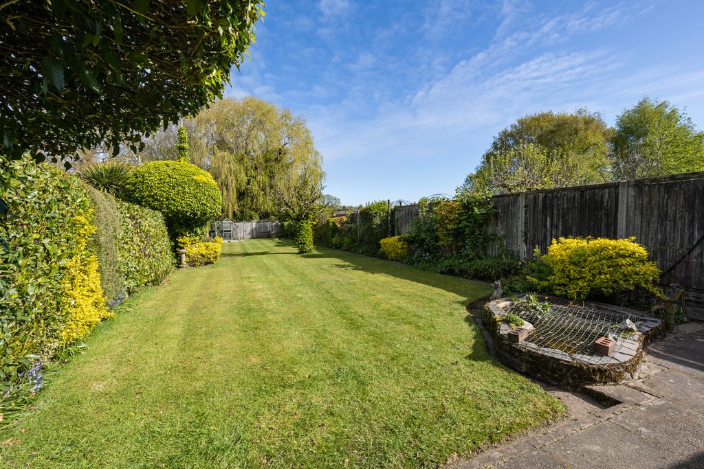 Property photo 3 of 16