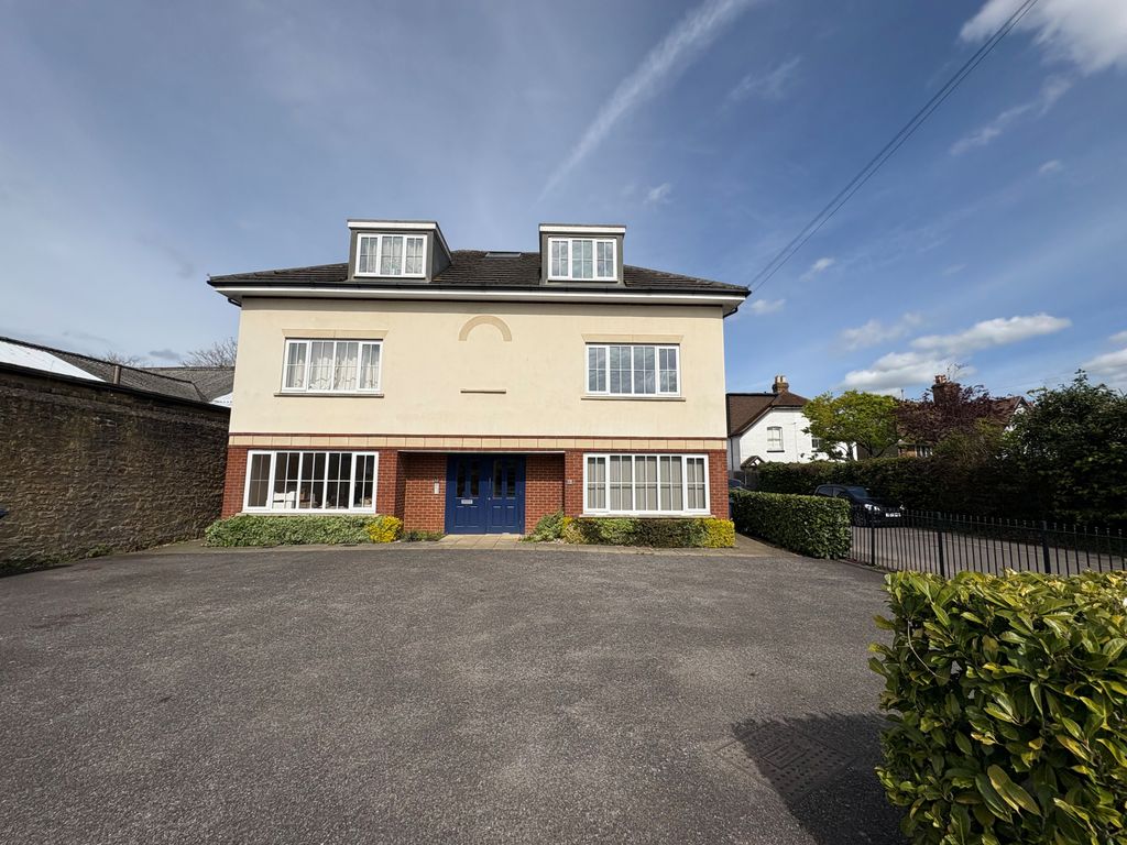 Property photo 1 of 7 Front