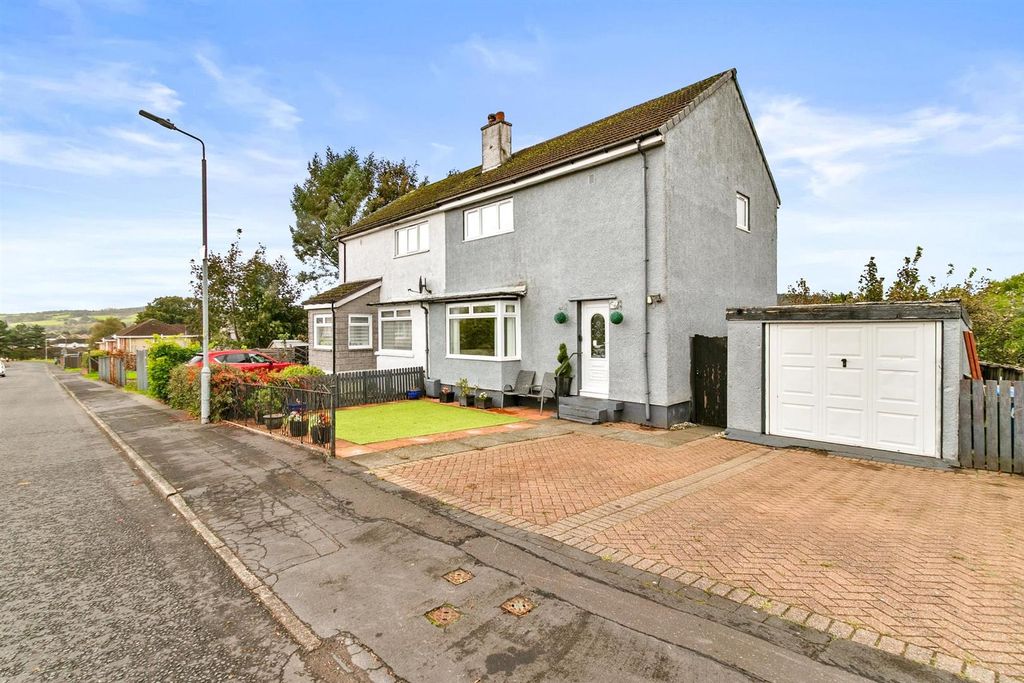 Property photo 1 of 24