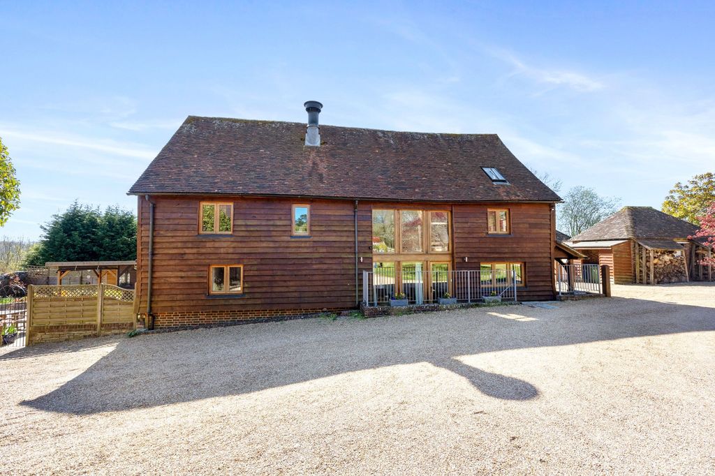Property photo 1 of 34