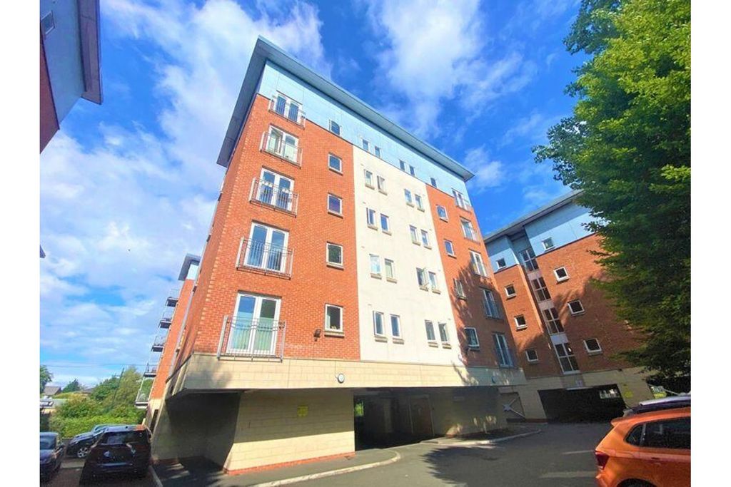 Property photo 1 of 15 Underground Parking