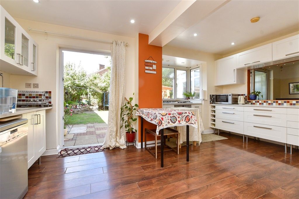 Property photo 2 of 16 Kitchen/Diner