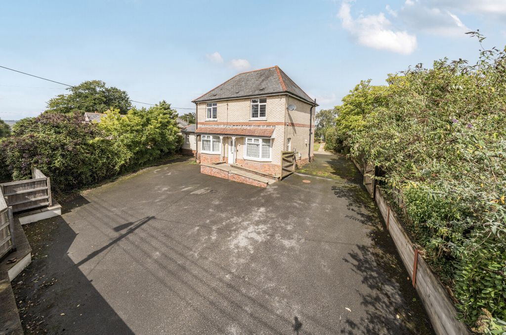 Property photo 1 of 20 1345238-1-68B5A2B...