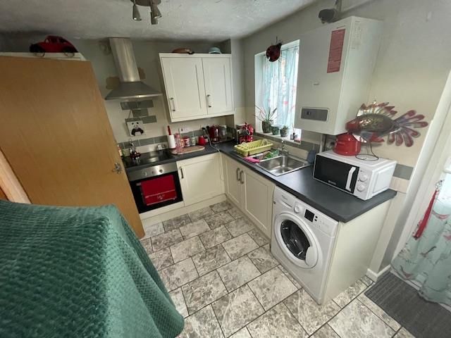 Property photo 2 of 9 Bedroom 1