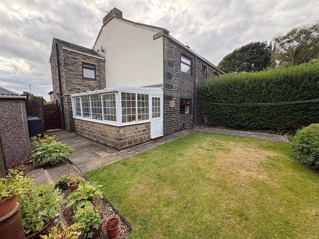 Property photo 3 of 24