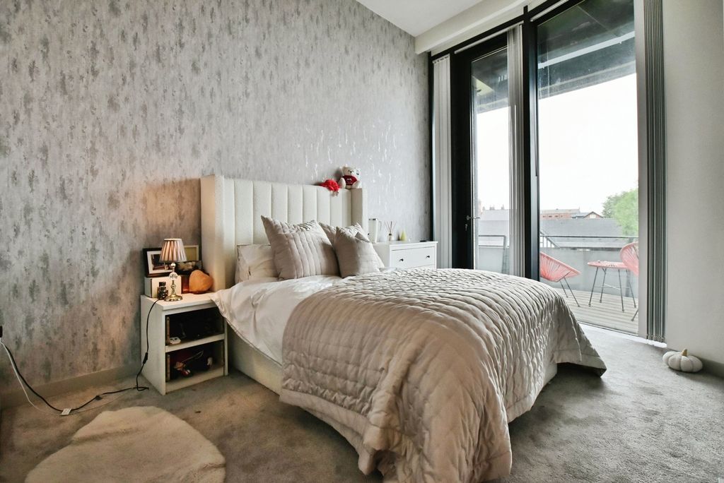 Property photo 2 of 22 Photo