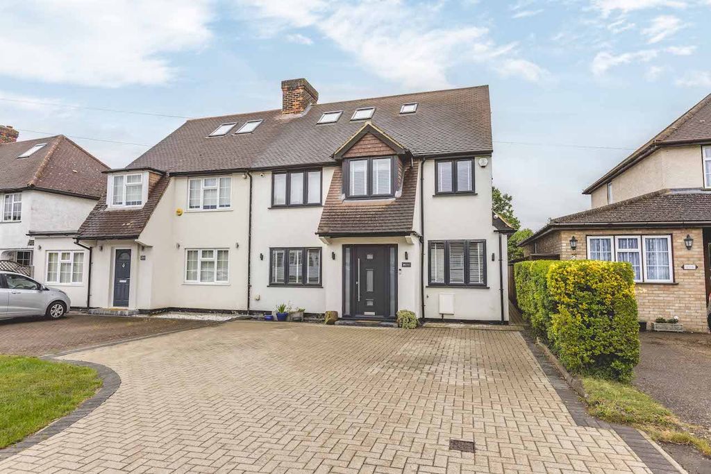 Property photo 1 of 30