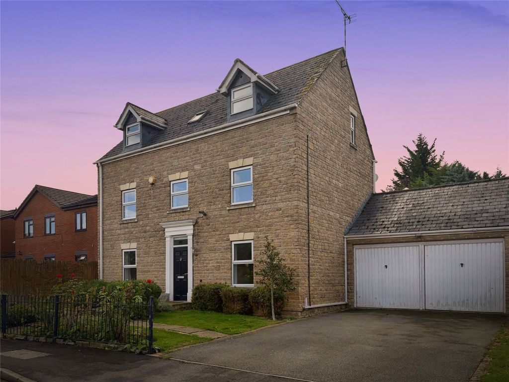 Property photo 1 of 19 Picture No. 21