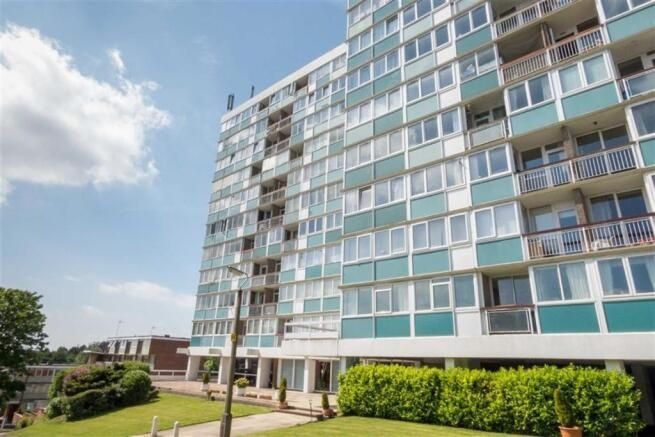 Property photo 1 of 9 Front View