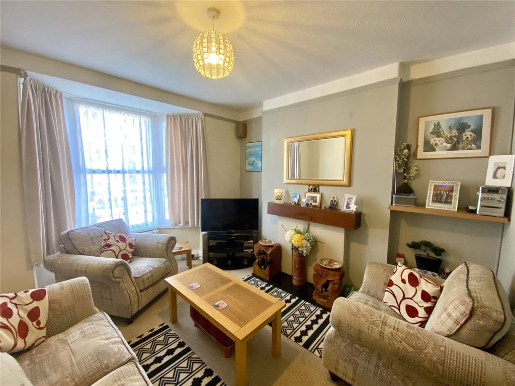 Property photo 2 of 13 Picture No. 04