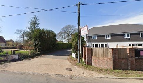 Property photo 3 of 3 Cda02E622E5cc6B980E1Ae2Fea61Bb45-Tokar-Main-Entrance.Jpg