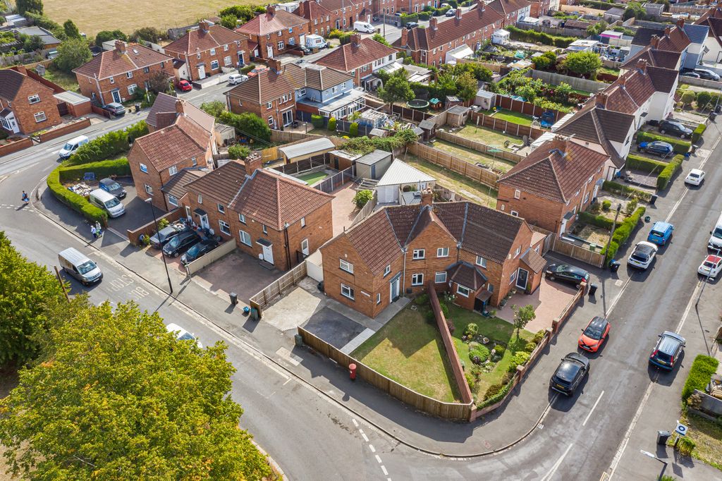 Property photo 2 of 28 Drone