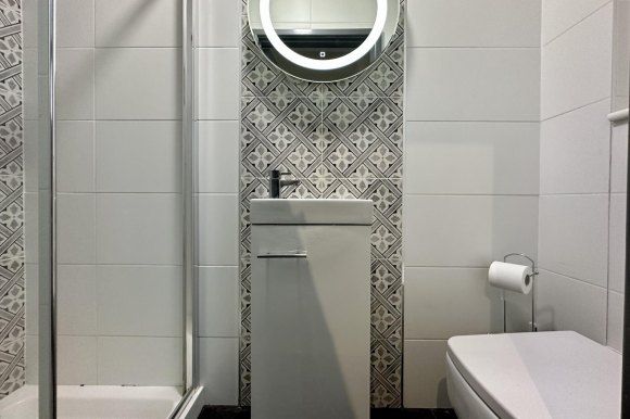 Property photo 1 of 9 8821099.Jpg