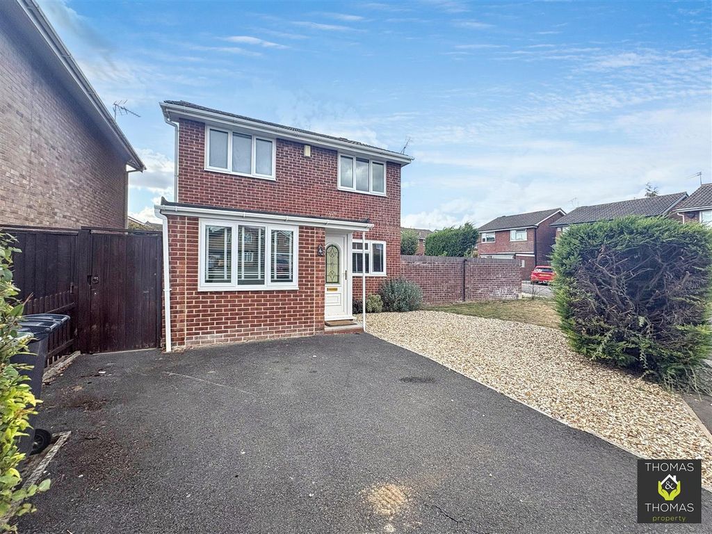 Property photo 1 of 15