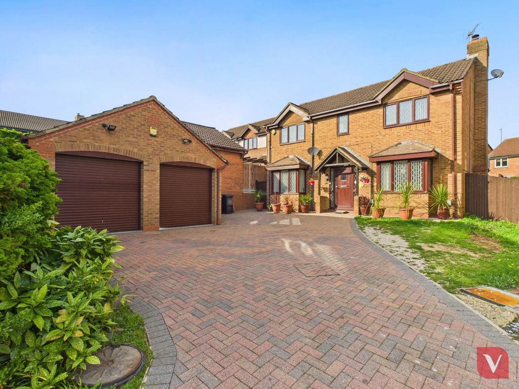 Property photo 2 of 20