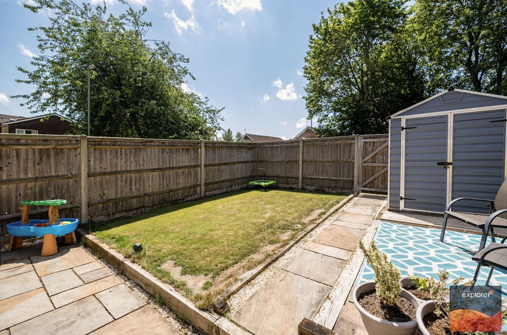 Property photo 3 of 13