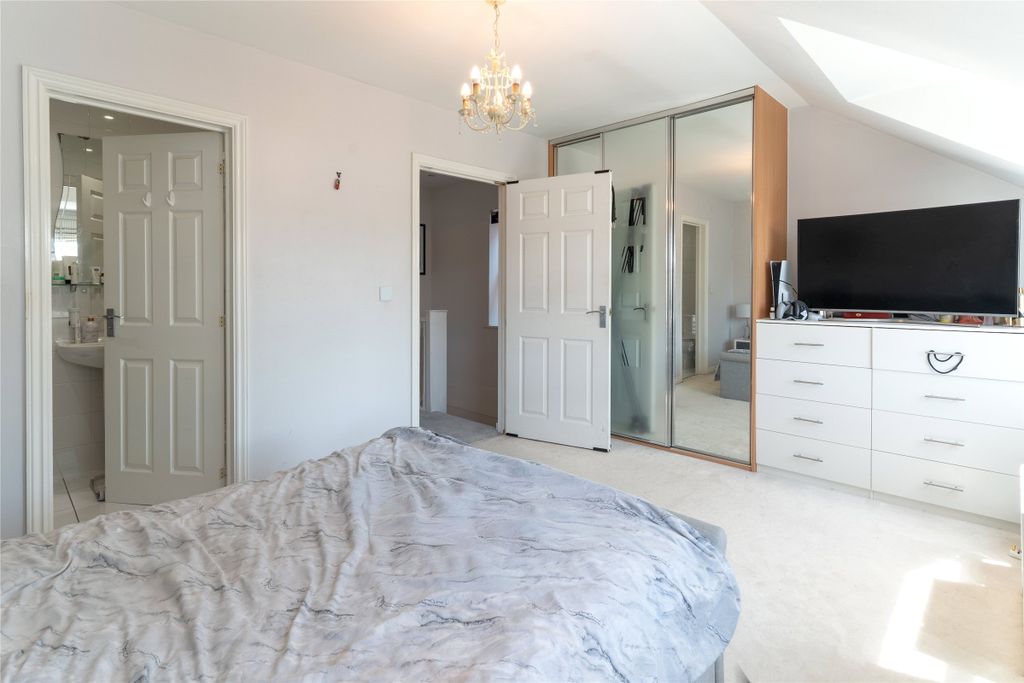 Property photo 3 of 15 Picture No. 09