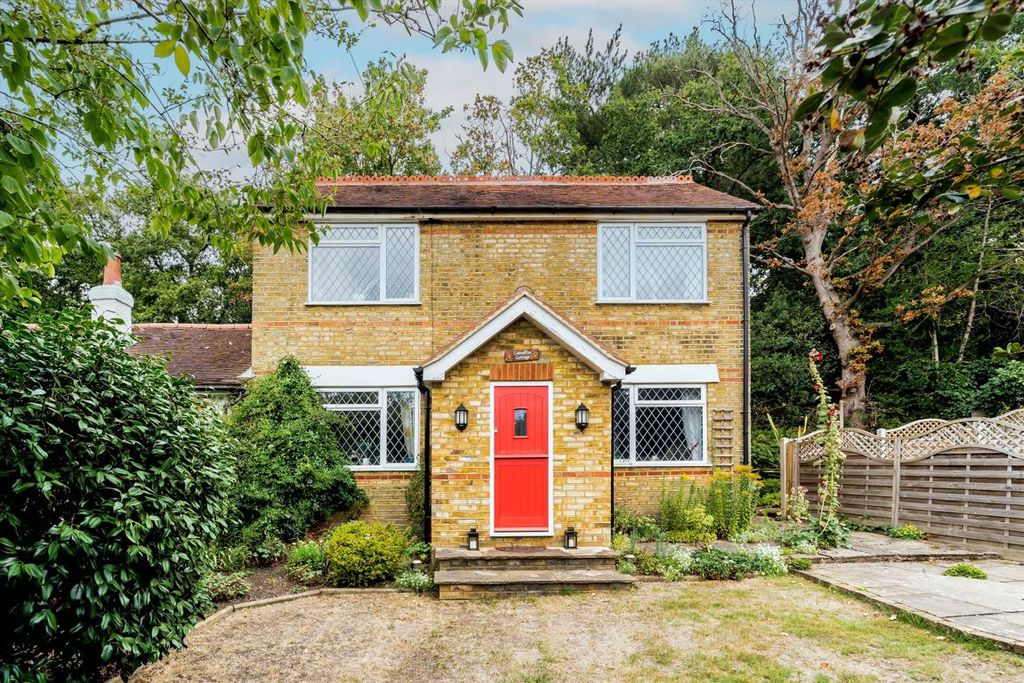 Property photo 1 of 8
