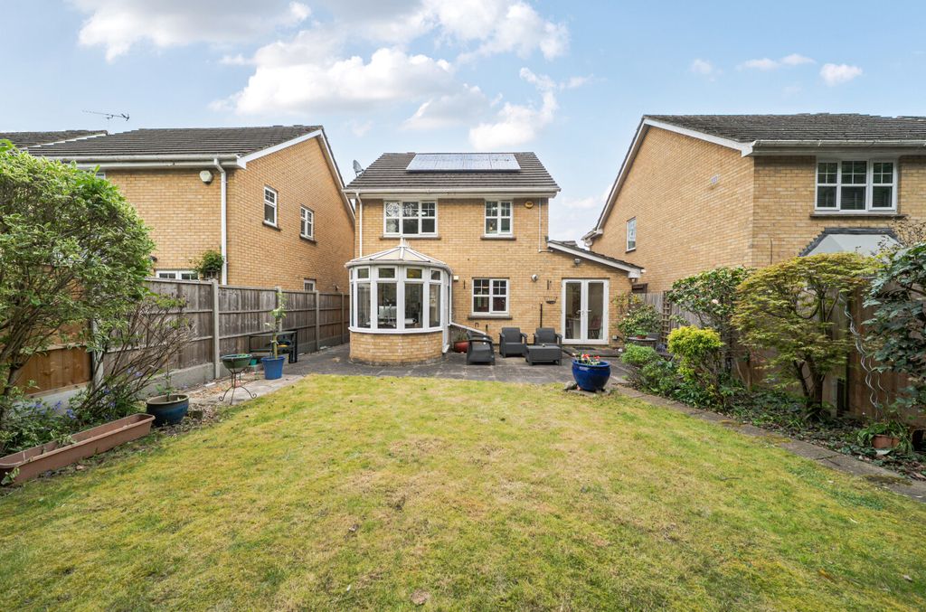 Property photo 1 of 17 1447283-9-69E6873...