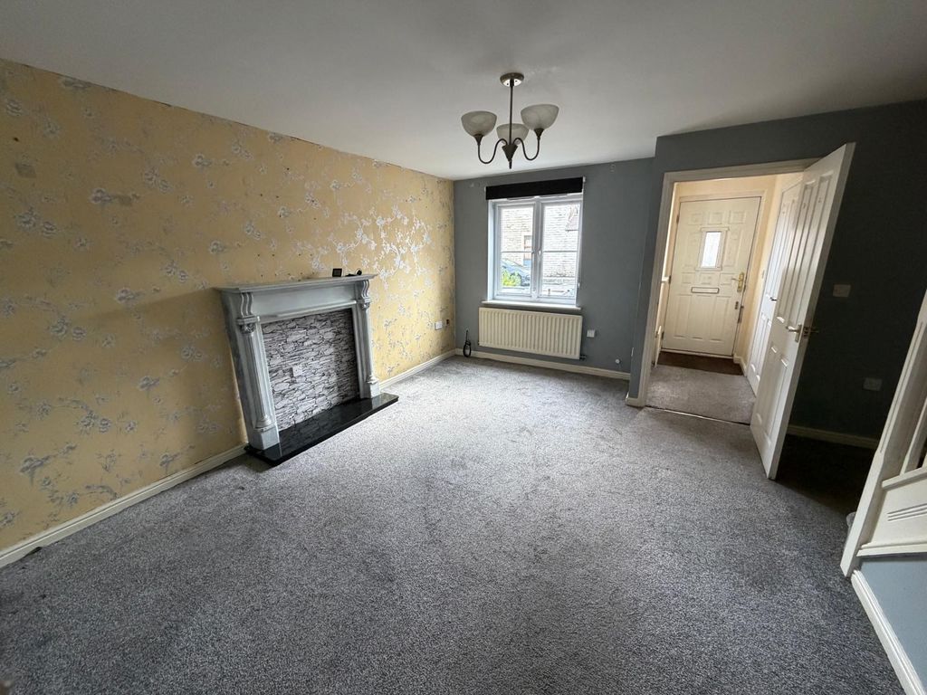 Property photo 3 of 9 Photo 11