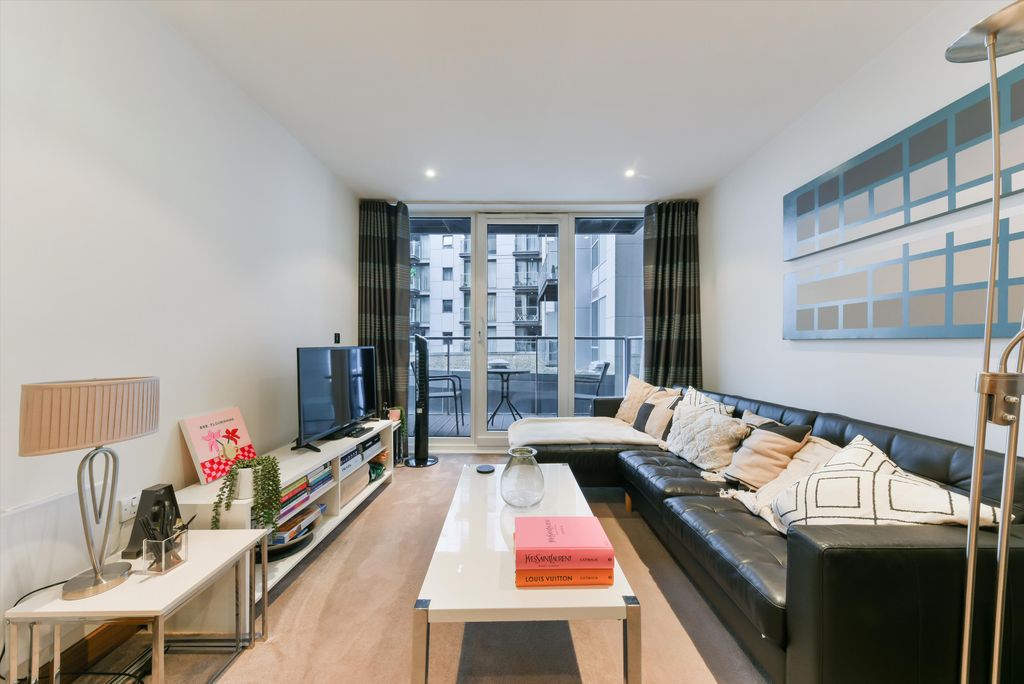 Property photo 1 of 13 Image