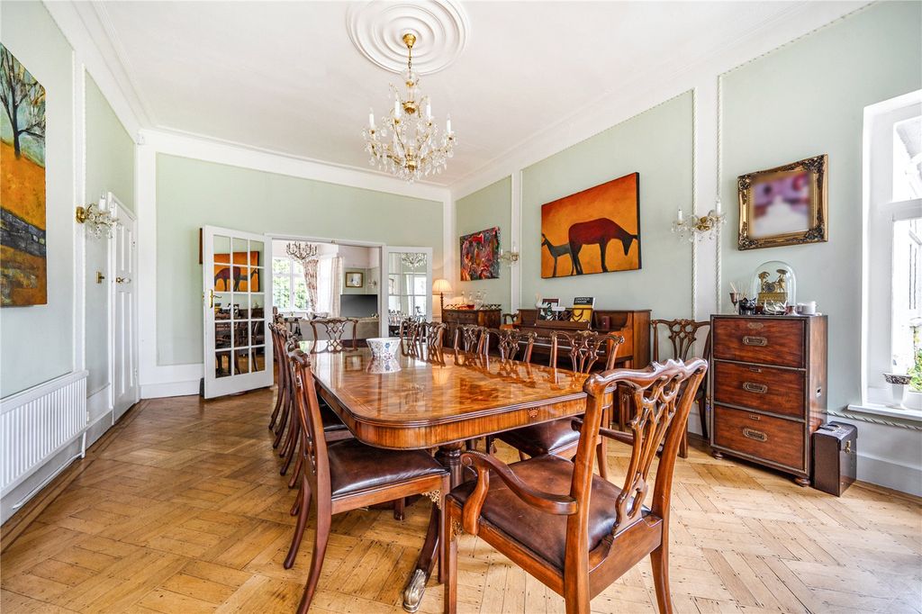 Property photo 3 of 28 Picture No. 25