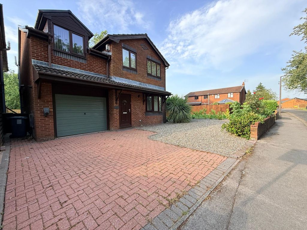 Property photo 1 of 24