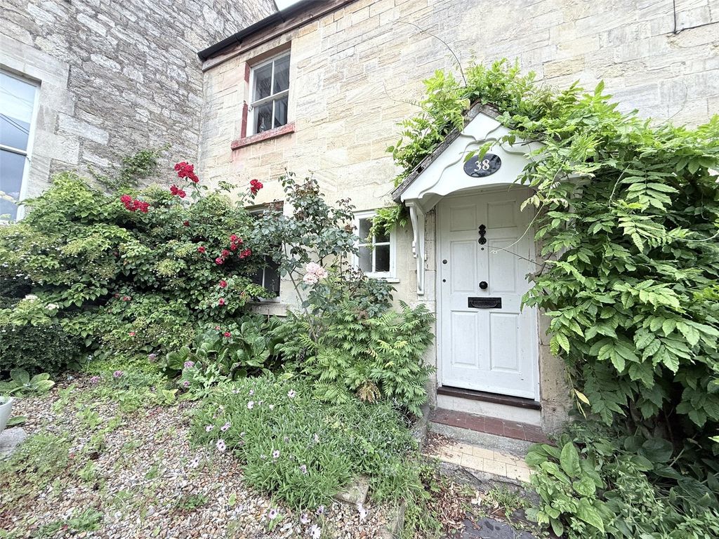 Property photo 2 of 16 Picture No. 36