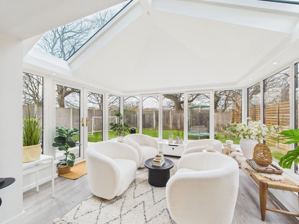 Property photo 2 of 18 Picture No. 09