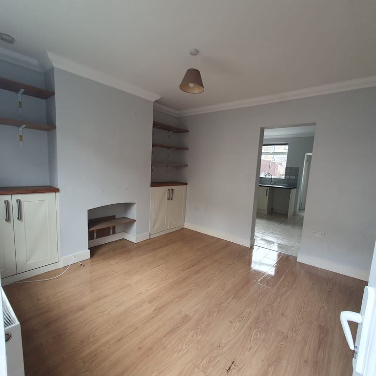 Property photo 2 of 9