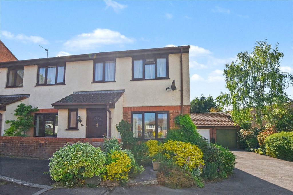 Property photo 1 of 21 Picture No. 04
