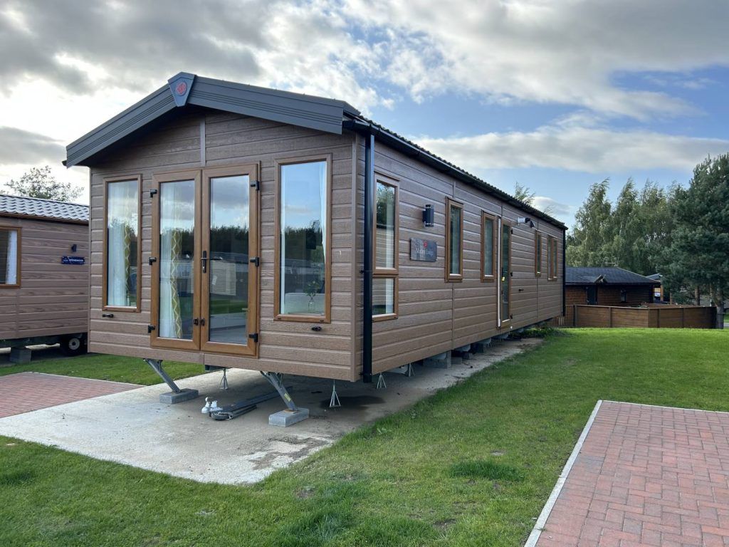 Property photo 1 of 8 Exterior Of The Pemberton Marlow Holiday Home At Felmoor Country Park
