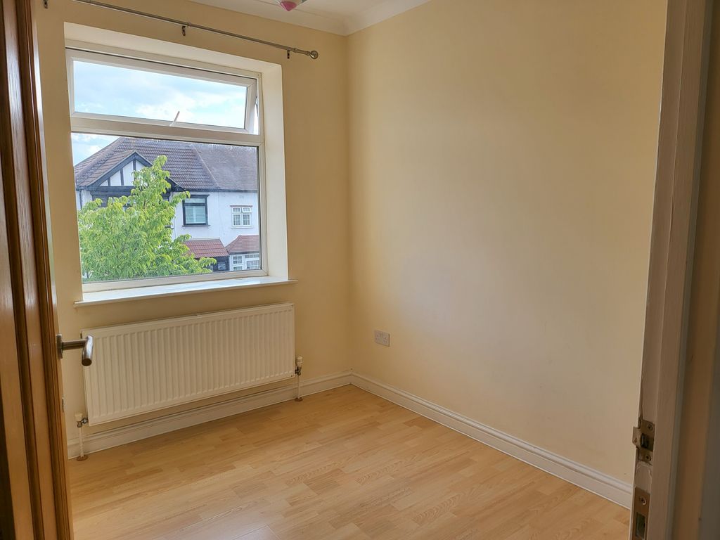 Property photo 1 of 4