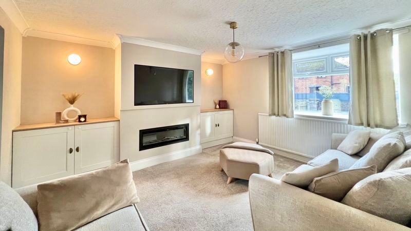 Property photo 3 of 15 Photo 12