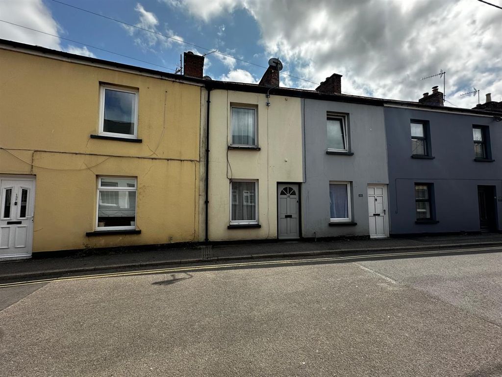 Property photo 1 of 7