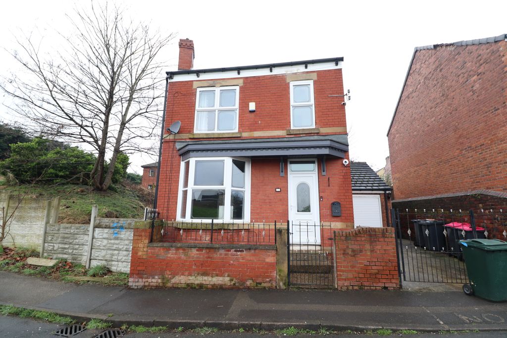 Property photo 1 of 16 Img_2734